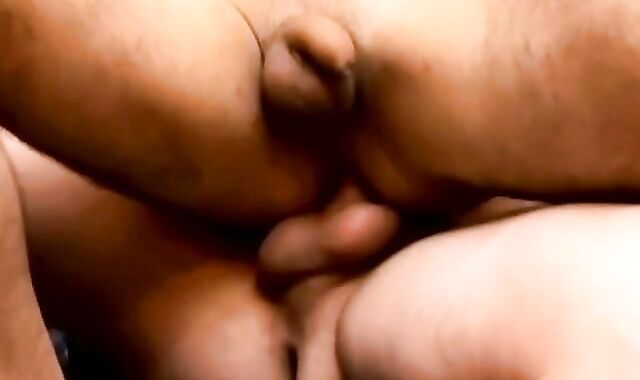 Cramming his good a-gap gap with my bare ten-Pounder