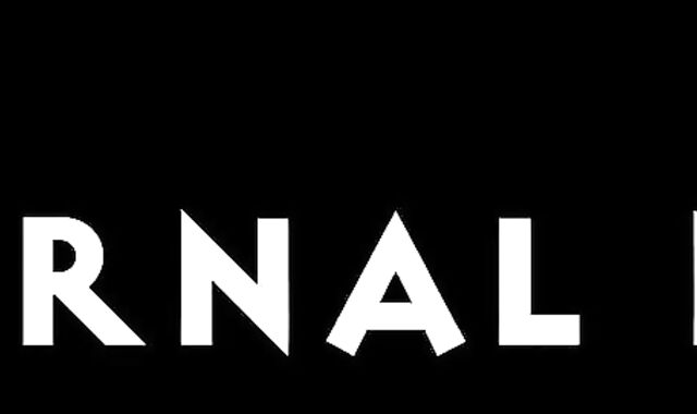 boyforsale:voyeur DILFs Share Their Men