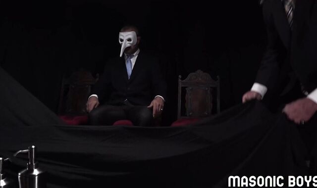 masonicboys:spycam Intergenerational Breeding