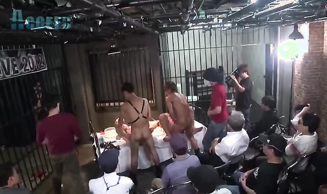 Teaching villein Live