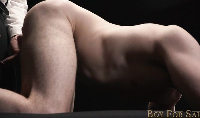 BoyForSale:spycam DILF The Dude Blake heads in for supreme smash