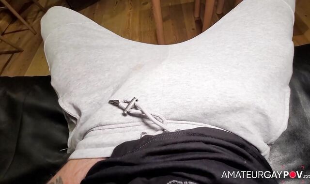 AmateurGayPOV:voyeur Sharing Info for Some Head Have fun