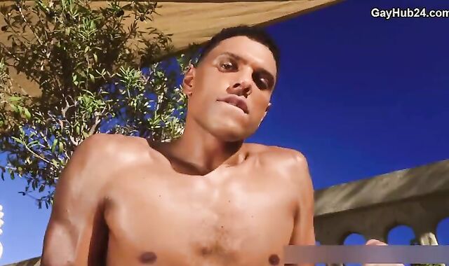 That Ideally ginormous Latin shlong Finds A shlong Sleeve Fit For A King