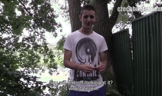 Czech Hunter:spycam Bootlessly on Prague's Beaches