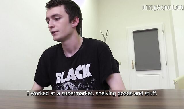 Sloppy Scout:voyeur Bare Dudes Inspire Teenie Plumber's Imagination