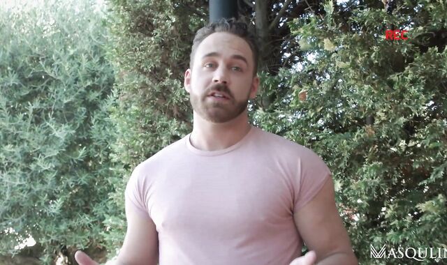 masqulin:spycam Scott Under the Lights