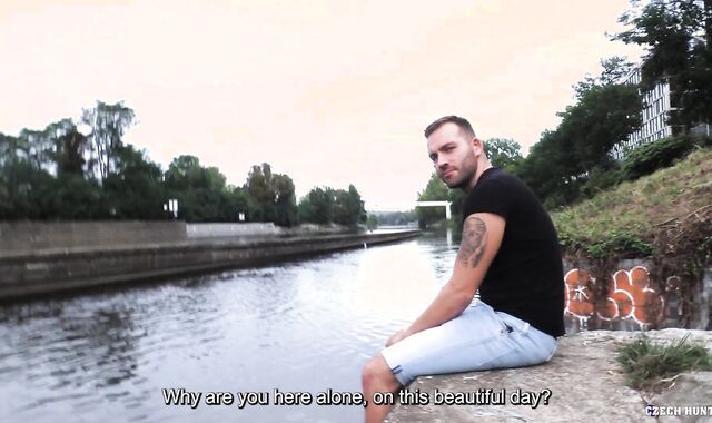 Czech Hunter:voyeur From Moneyless to Weenie voyeur-spycam A Welder's Raw Fantasy