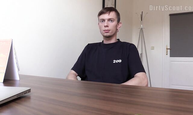 Muddy Scout:voyeur Uncovering Timid Secrets