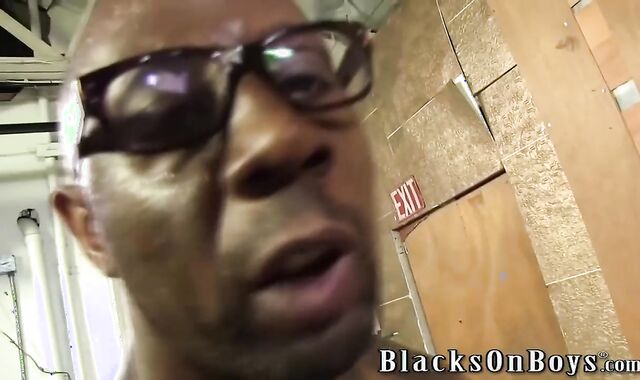 mega-slut Bottom Chris Takes A dark In The wazoo