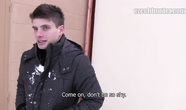 Czech Hunter:spycam Skier and Seducer:voyeur A Doomed Pair