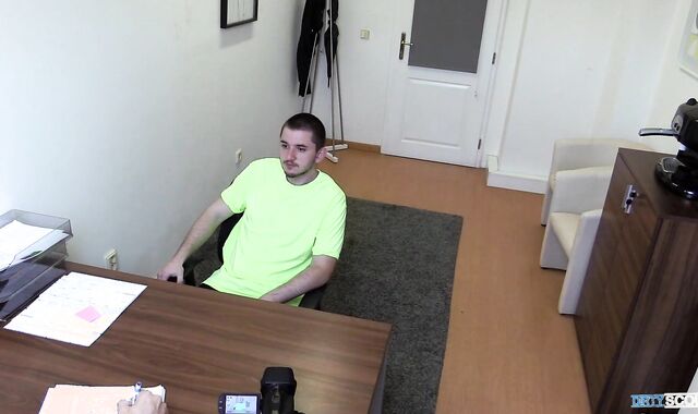 Sloppy Scout:spycam Stockbroker's Tempting Dilemma