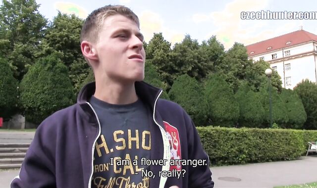 Czech Hunter:spycam Florist's Cock-squeezing Underpants
