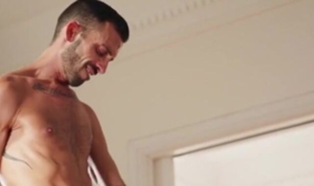 Rodolfo Is Baking Fairly The nut-juice Pie Inwards Ruben Fux