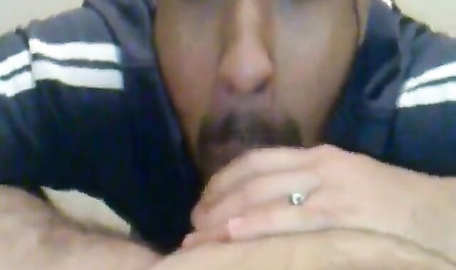 Arab tenant sucks big cock to avoid rent