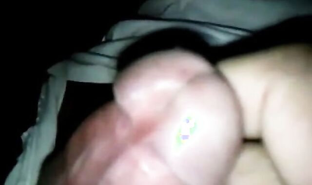 Carinho na Rola - Glory Hole Amateur Latin Hunk