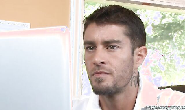 Cody Cummings:voyeur Sneaky Surprise for the Fresh Fellow