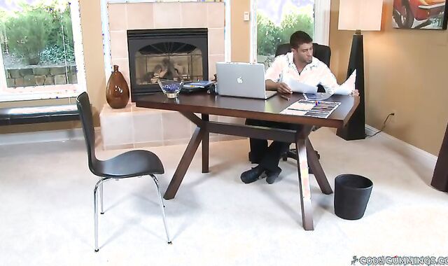 Cody Cummings:voyeur Sneaky Surprise for the Fresh Fellow