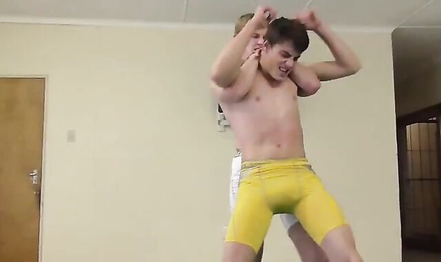 Cody voyeur-voyeur Obedience Grapple Match