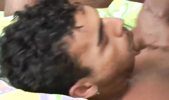 pretty Latino boyz unprotected screw