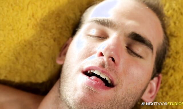 Next Door Pals:voyeur Accustomed Madness