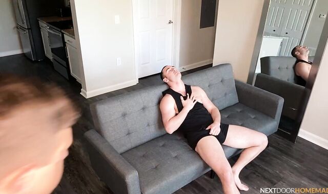 Next Door Homemade:spycam DOUBLE PENETRATION Enjoyment with Jax and Dalton