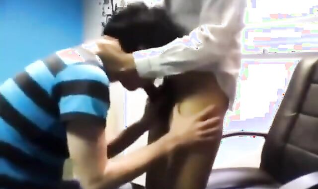 College Twinks Suck and Swallow Big Cocks