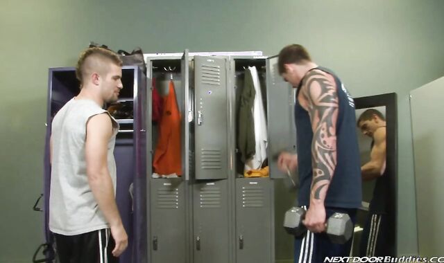 Next Door Mates:voyeur Sweating It Out Together