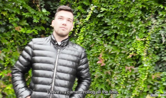 Czech Hunter:spycam Spreading Butts in Prague