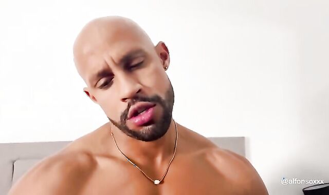 Nothing Nicer Than 2 Monstrous Ramrods in Daybed Cam[Onlyfans]