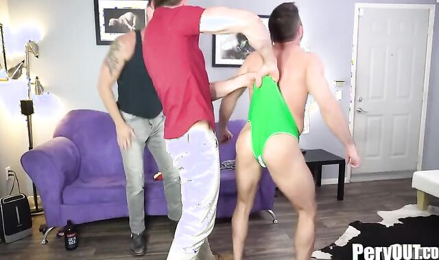 The hottest fuck-fest in tandem with chiseled hooligan