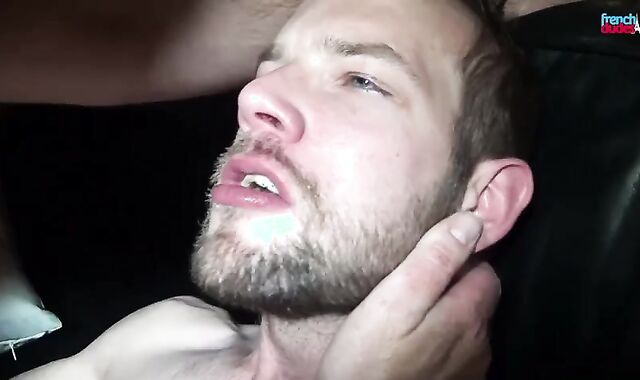 Welcome To Amsterdam voyeur?voyeur?spycam?spycam Jess Royan voyeur&voyeur Michael Duncan