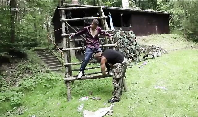 gay War Games voyeur-voyeur Somewhere In The Forest