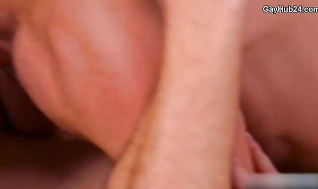 Alex Mecum And Taylor Reign