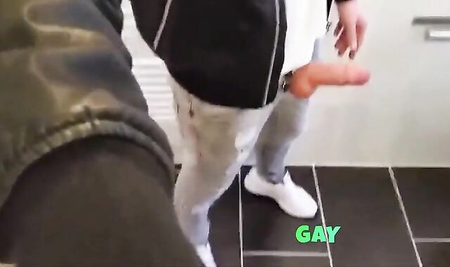 Amateur Webcam Handjob with a Big Cock