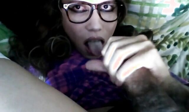 Crossdresser Paulina Doll's Solo Self-Facial 3