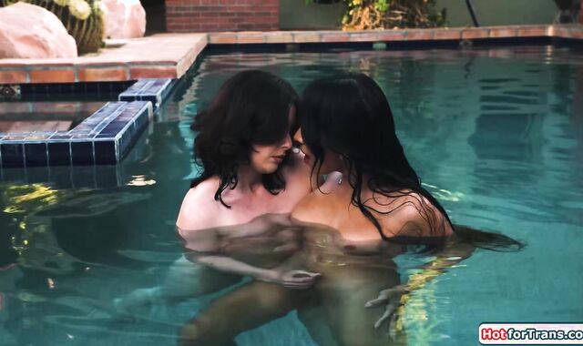 Three shemales getting off at milf oasis