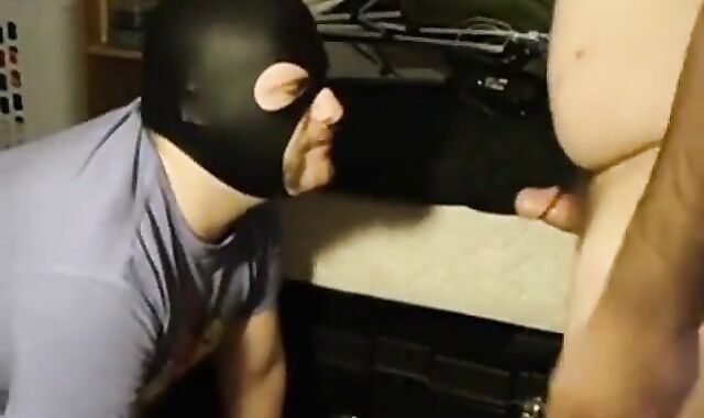 Verbal Bear Master Uses Slave - Huge Facial