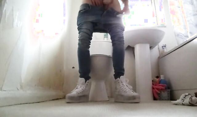 Twink Crossdresser in Tight Jeans 2