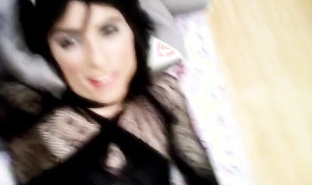 Big-Cock Crossdresser Selfie