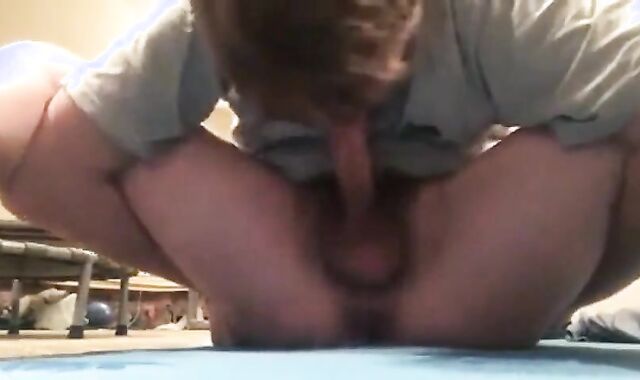 Self-Sucking Solo: Horny Amateur's Fun 4
