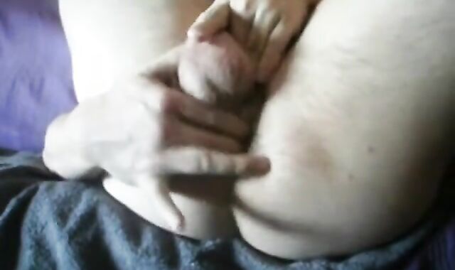 Self-Fucking Creampie: Gaping Gay Man Masturbating