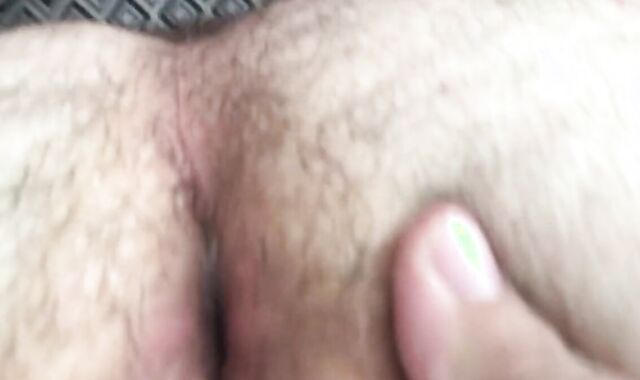 Barebacking a Chubby Bear 2