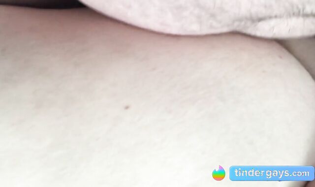 Barebacking a Chubby Bear 2