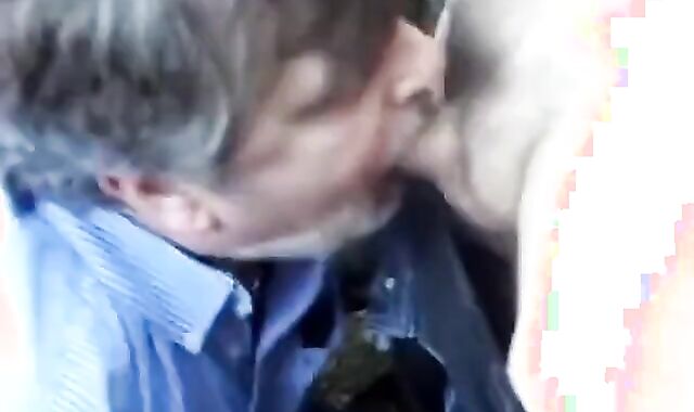 Outdoor Amateur Blowjob 2