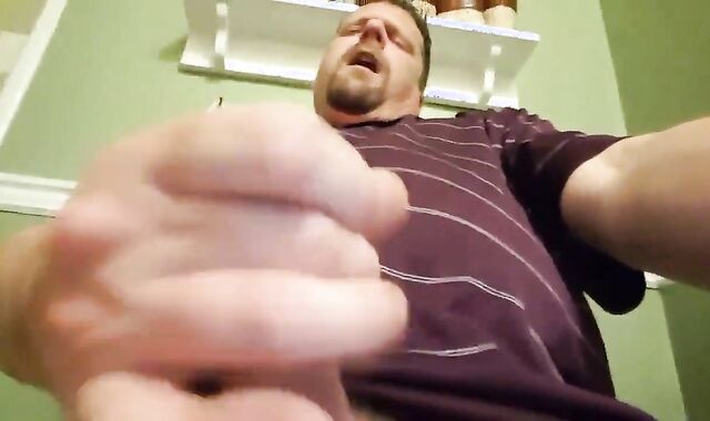 Big-Cock Daddy Strokes His Meat