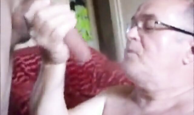 Daddy's Ten-Inch Bear Blows Amateur