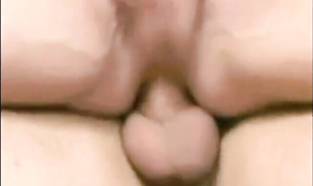 Muscle Bottom's Vocal Bareback Breeding