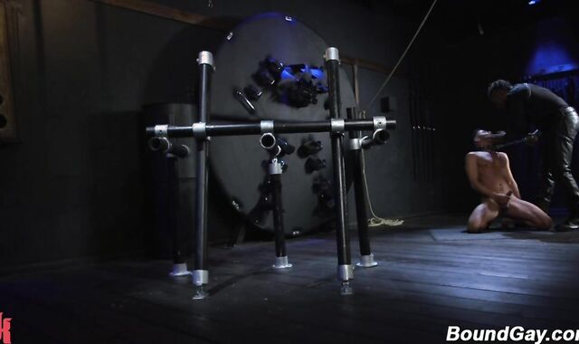 Ace Rockwood trains gay slave Cesar Xes