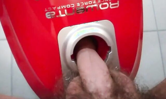 Vacuum Cleaner Hole: Cumming Inside
