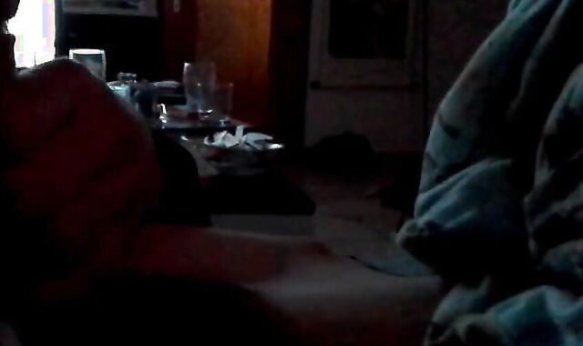 Twink's Blowjob & Cumshot Before Bed